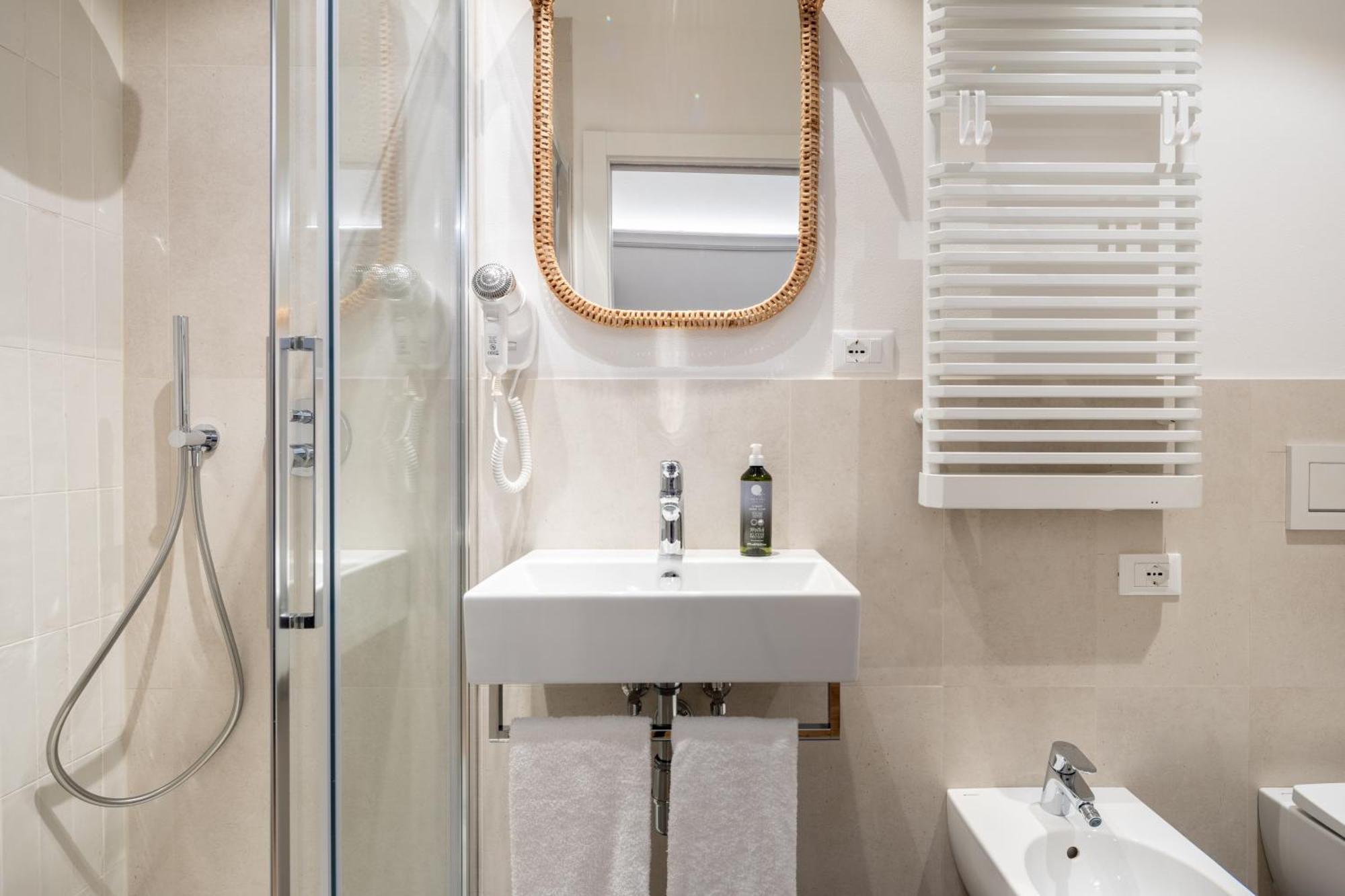 N7 Rooms Florencia Exterior foto